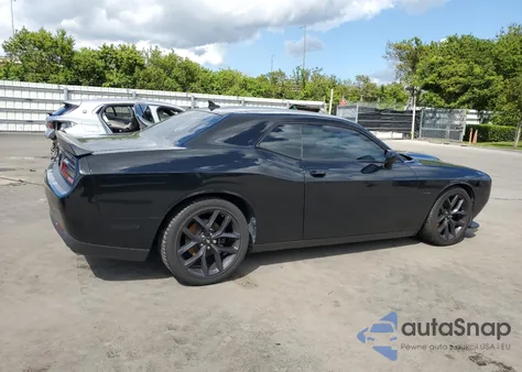 2019 Dodge Challenger R/T z USA, uszkodzony, nr VIN 2C3CDZBT5KH677075